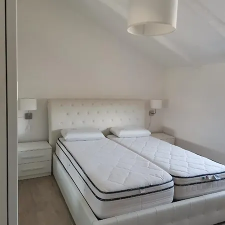 G&g Holidays Guest house *